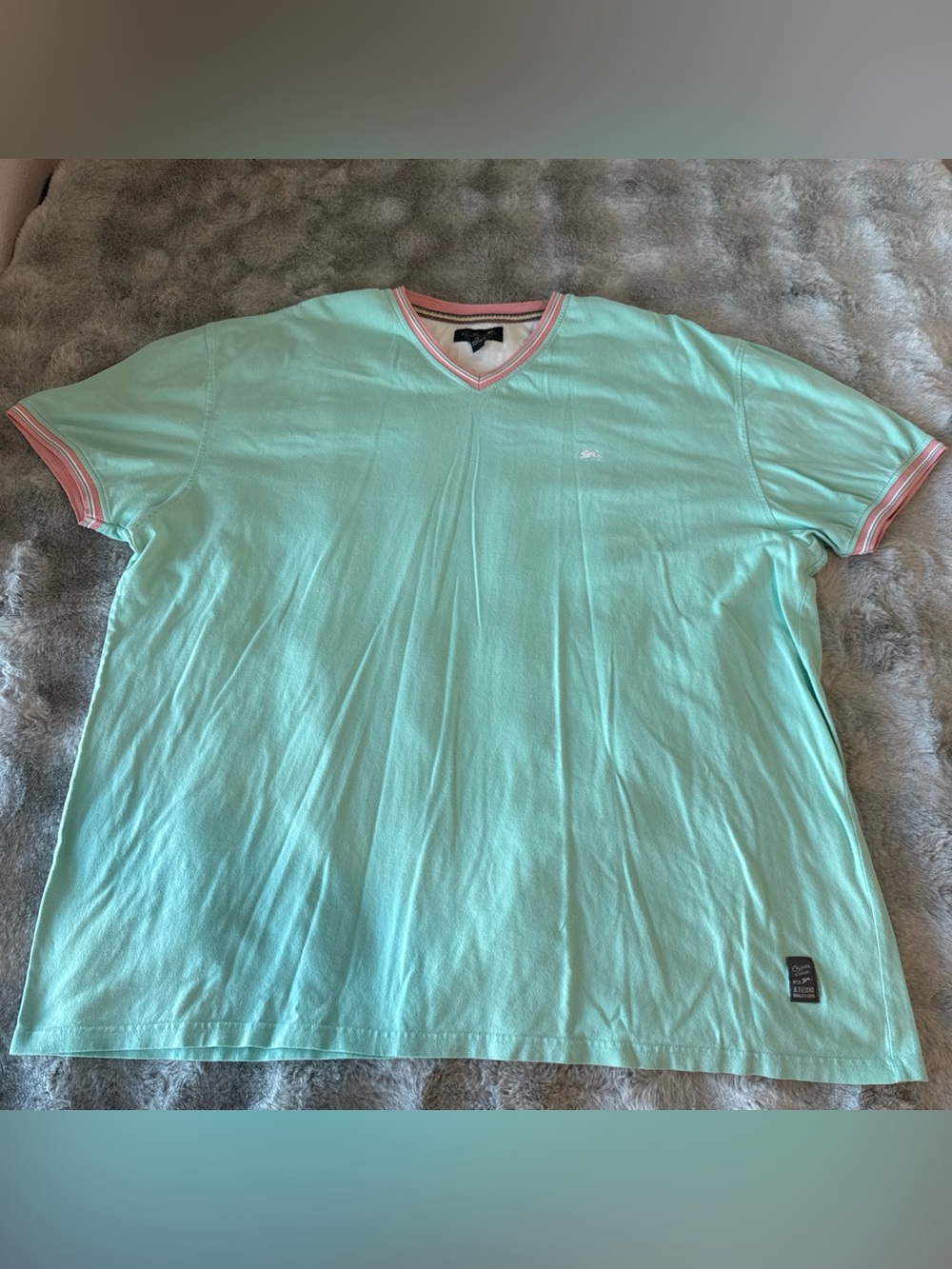 Men's Mint Green V-Neck Short Sleeve Tee -A.Tiziano-0367